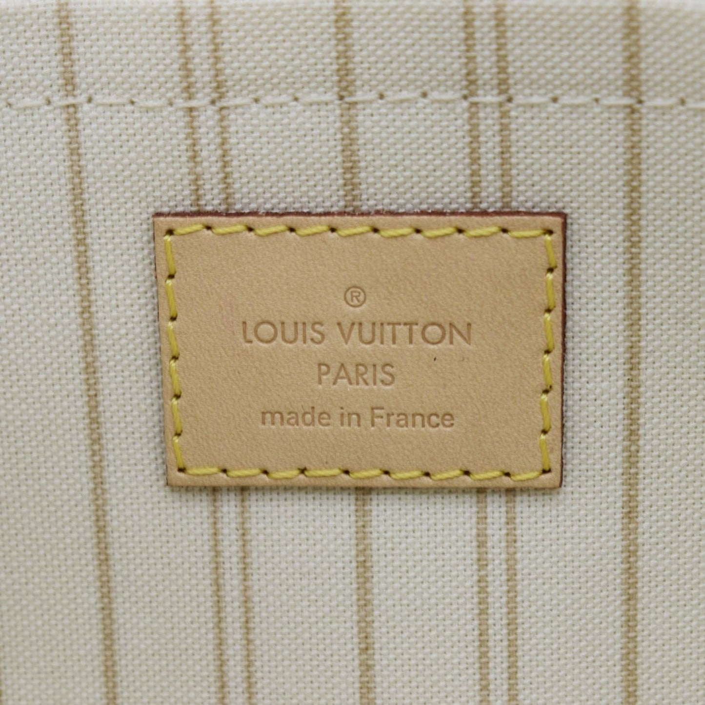 LOUIS VUITTON Wristlet Pochette Damier Azur Pouch White
