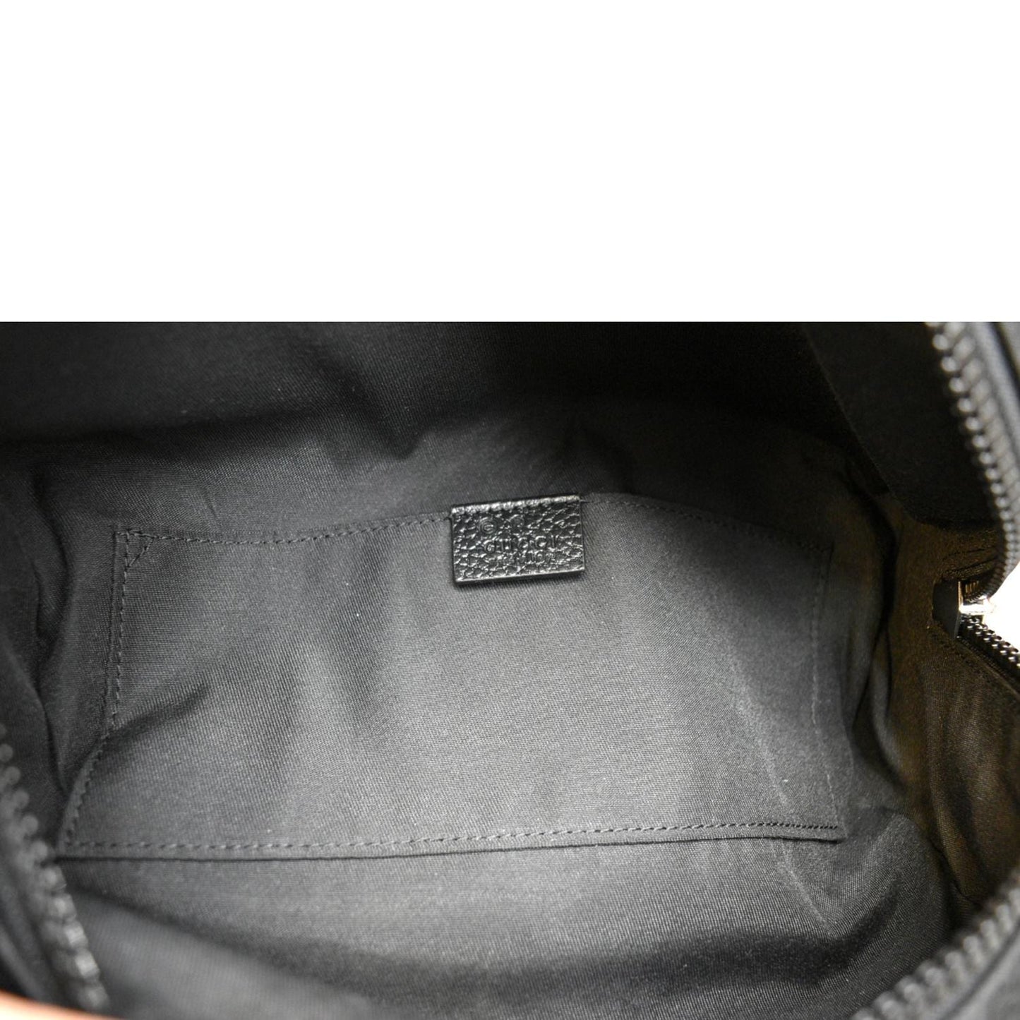 GUCCI GG Monogram Nylon Canvas Fanny Pack Belt Bag Black 449182