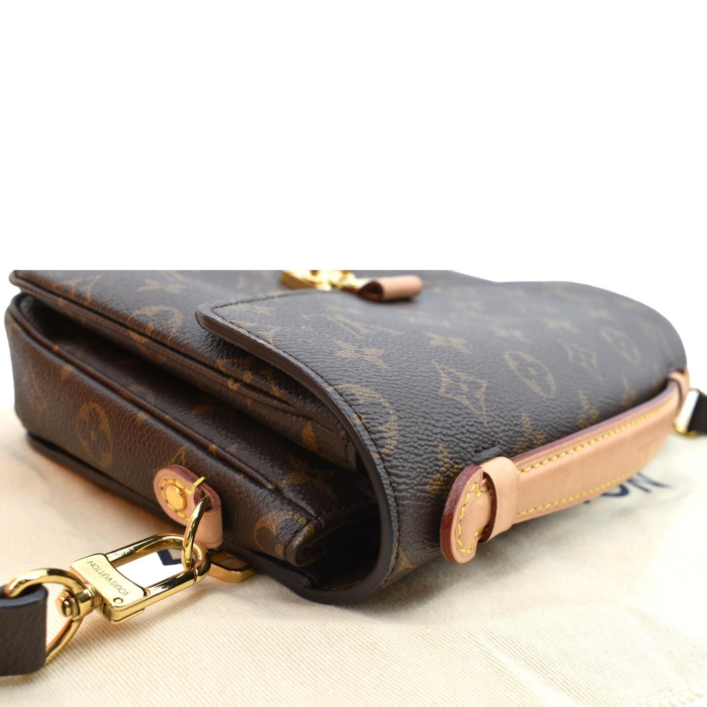 LOUIS VUITTON Metis Pochette Monogram Canvas Crossbody Bag Brown