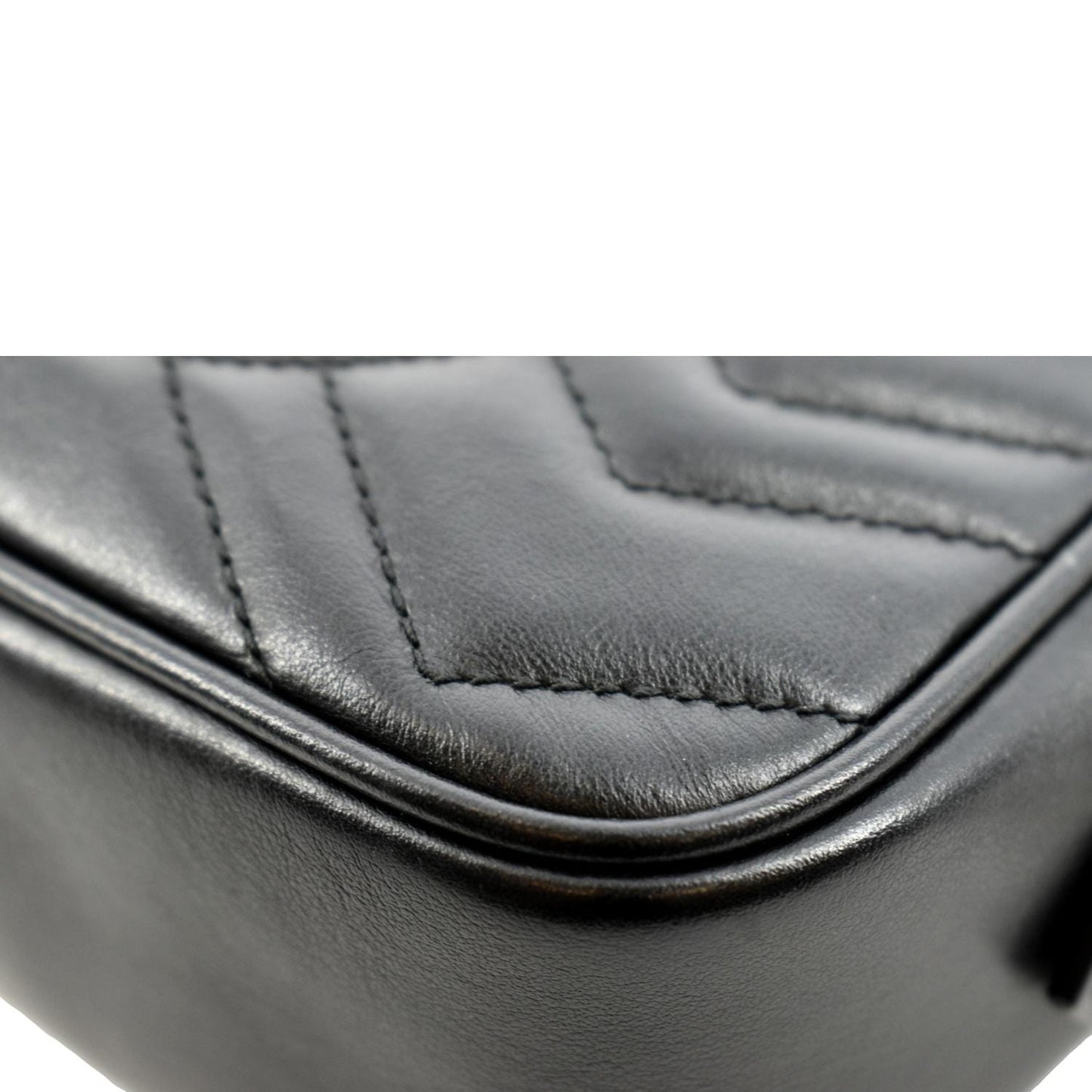 GUCCI GG Marmont Matelasse Mini Leather Crossbody Bag Black 448065