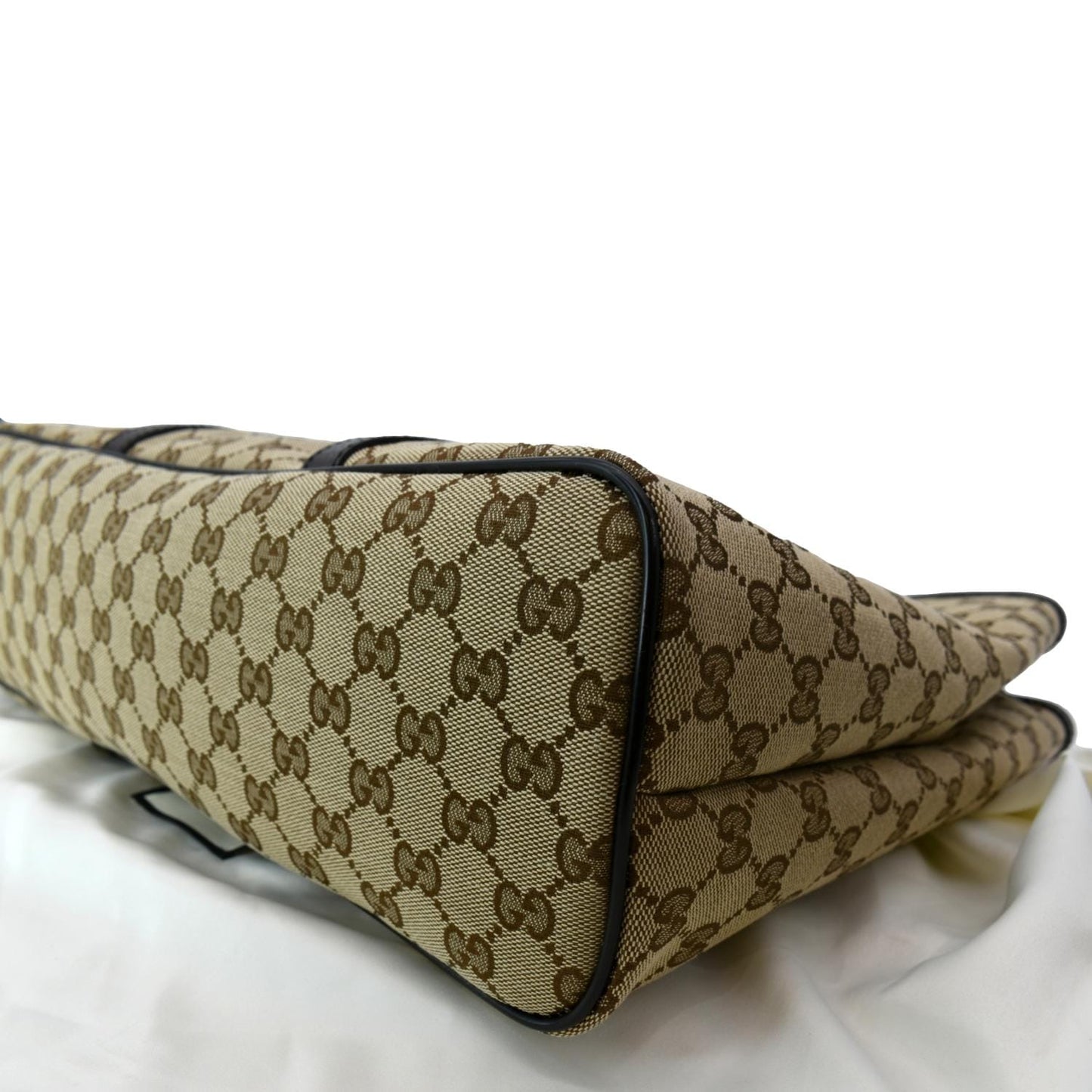 GUCCI GG Supreme Canvas Shopping Tote Bag Beige 449169