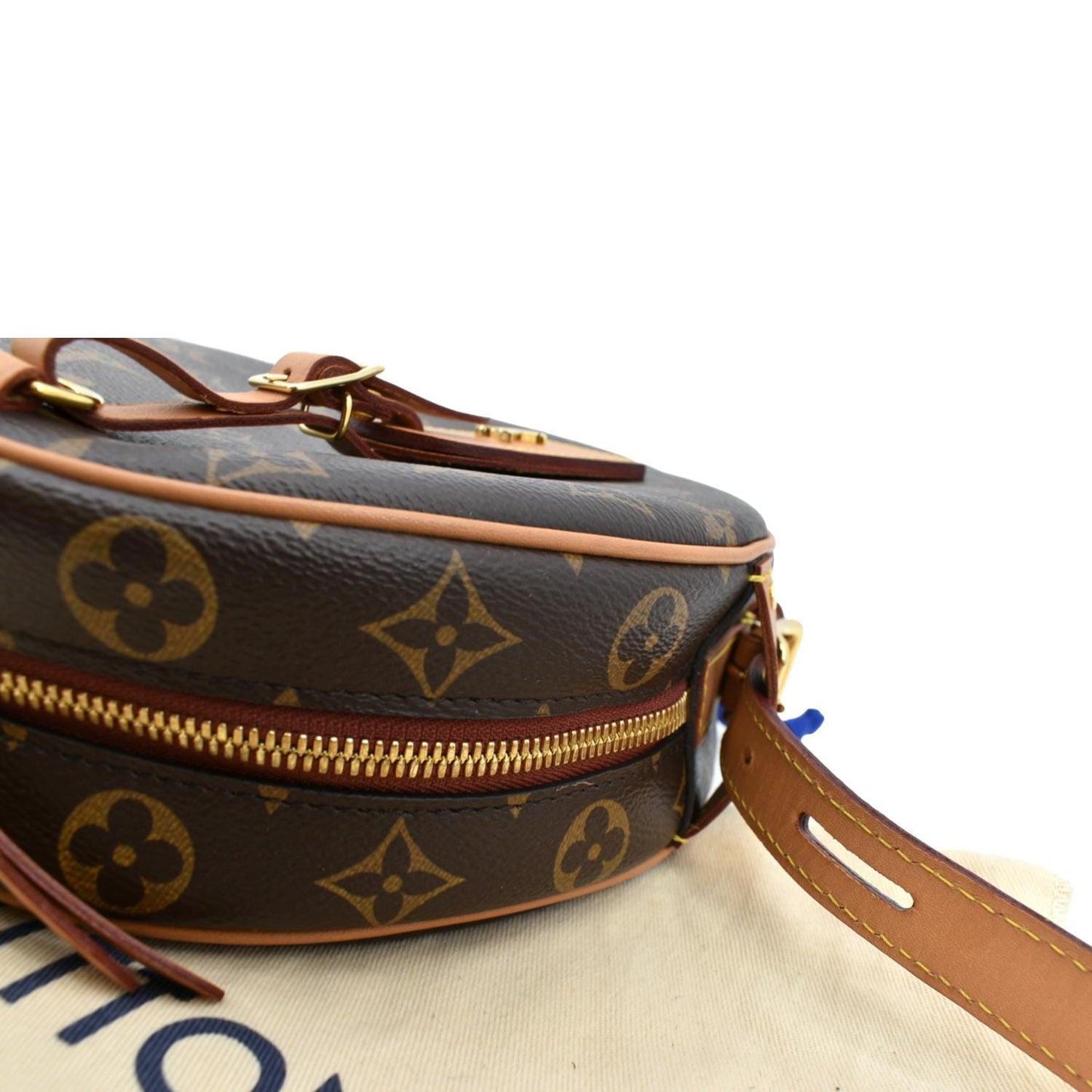 LOUIS VUITTON Boite Chapeau Souple MM Monogram Canvas Shoulder Bag Brown