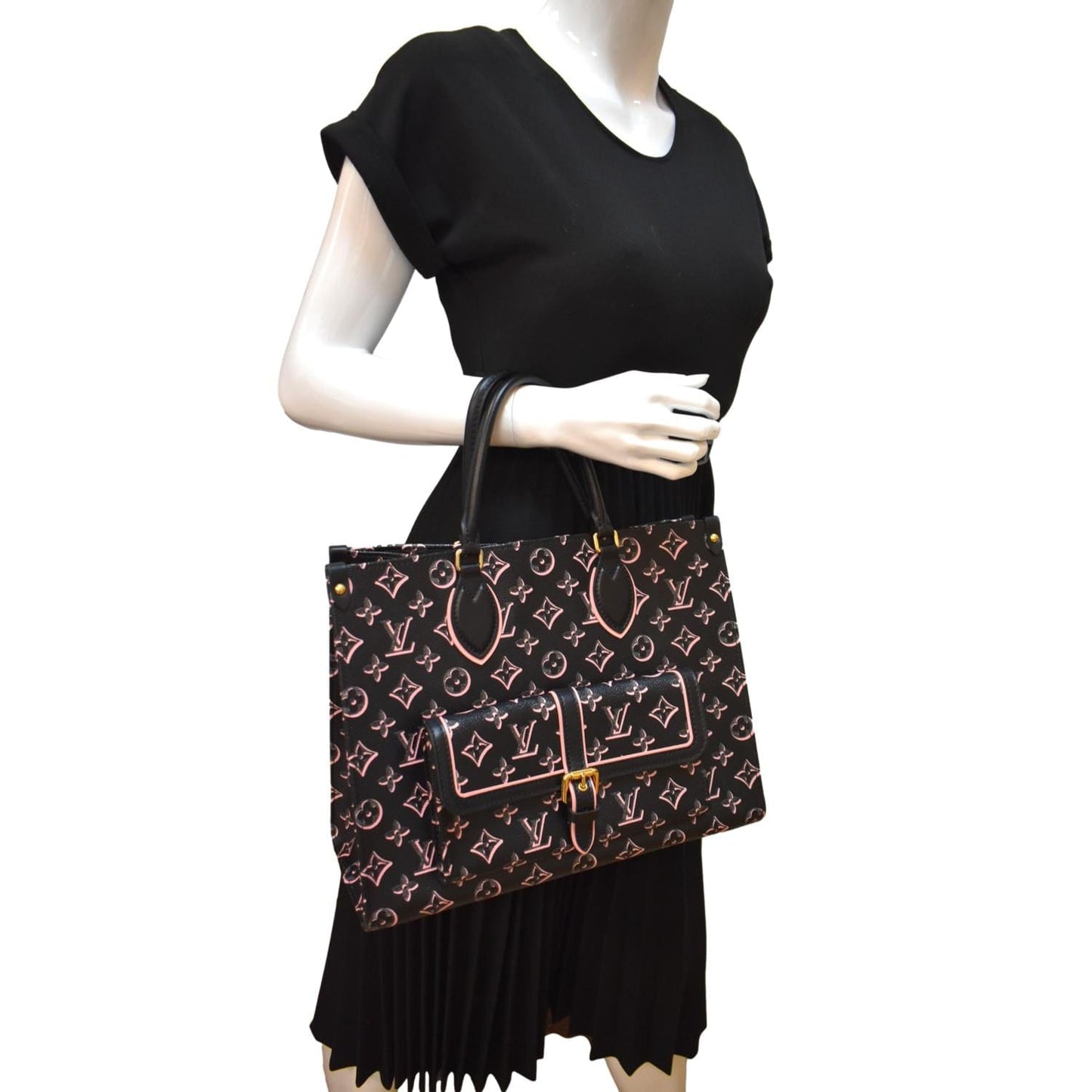 LOUIS VUITTON Onthego MM Fall For You Monogram Canvas Tote Shoulder Bag Black