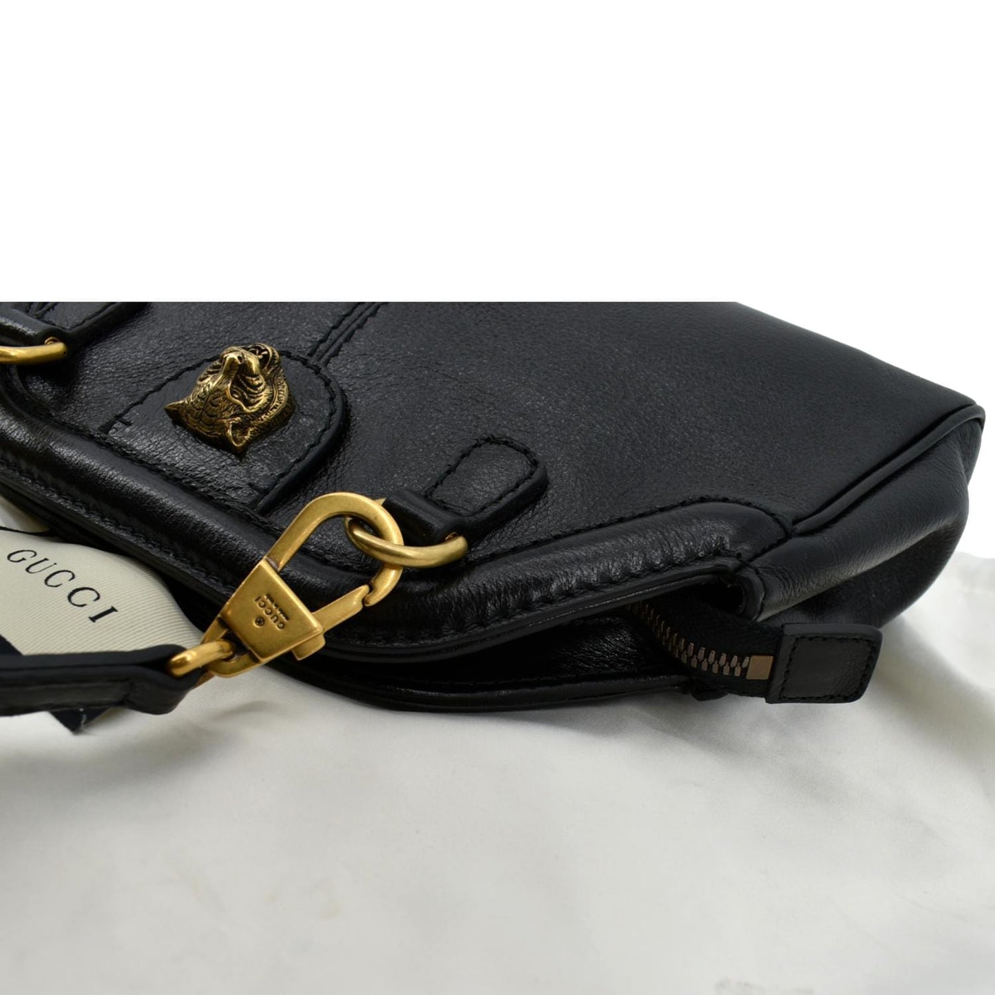 GUCCI Re(Belle) Tiger head Leather Shoulder Bag Black 524620