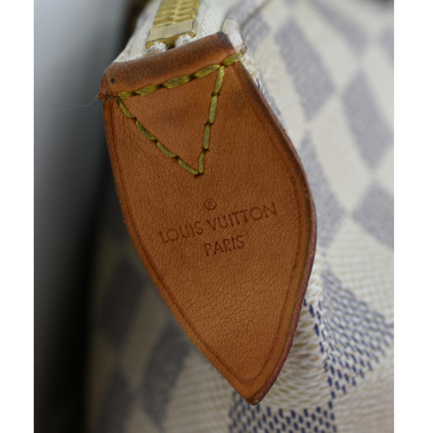 LOUIS VUITTON Totally MM Damier Azur Shoulder Bag White