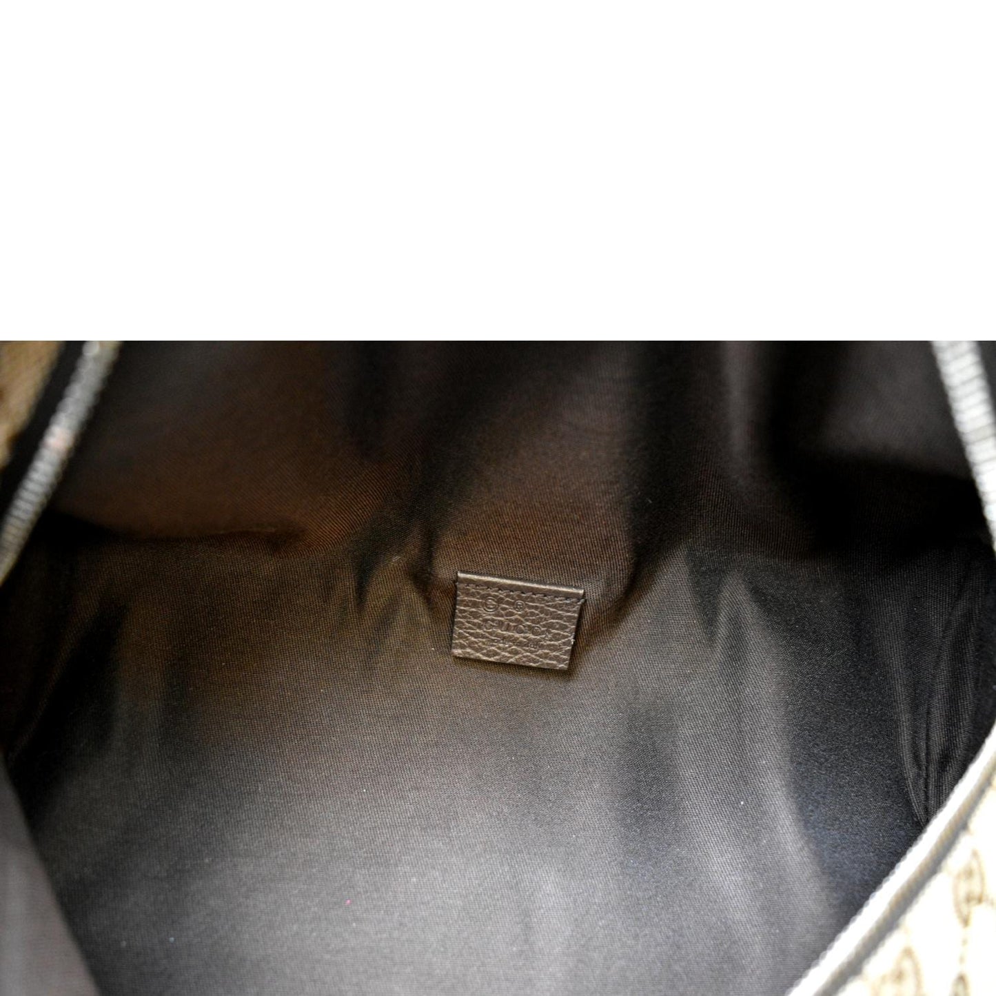 GUCCI Waist Pouch GG Canvas Belt Bag Beige 630915