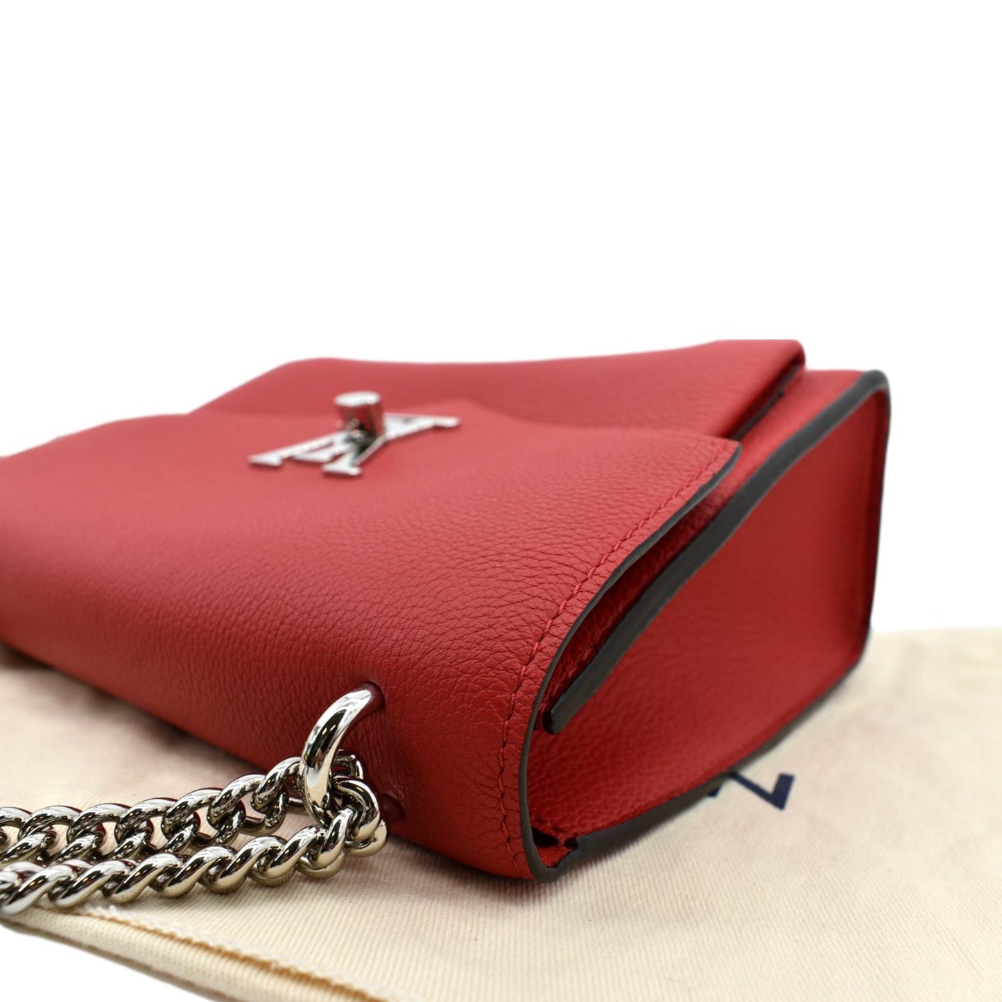 LOUIS VUITTON My Lockme Chain Leather Shoulder Bag Red