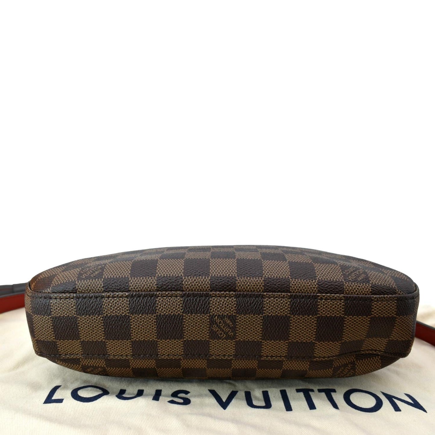 LOUIS VUITTON South Bank Besace Damier Ebene Crossbody Bag Brown