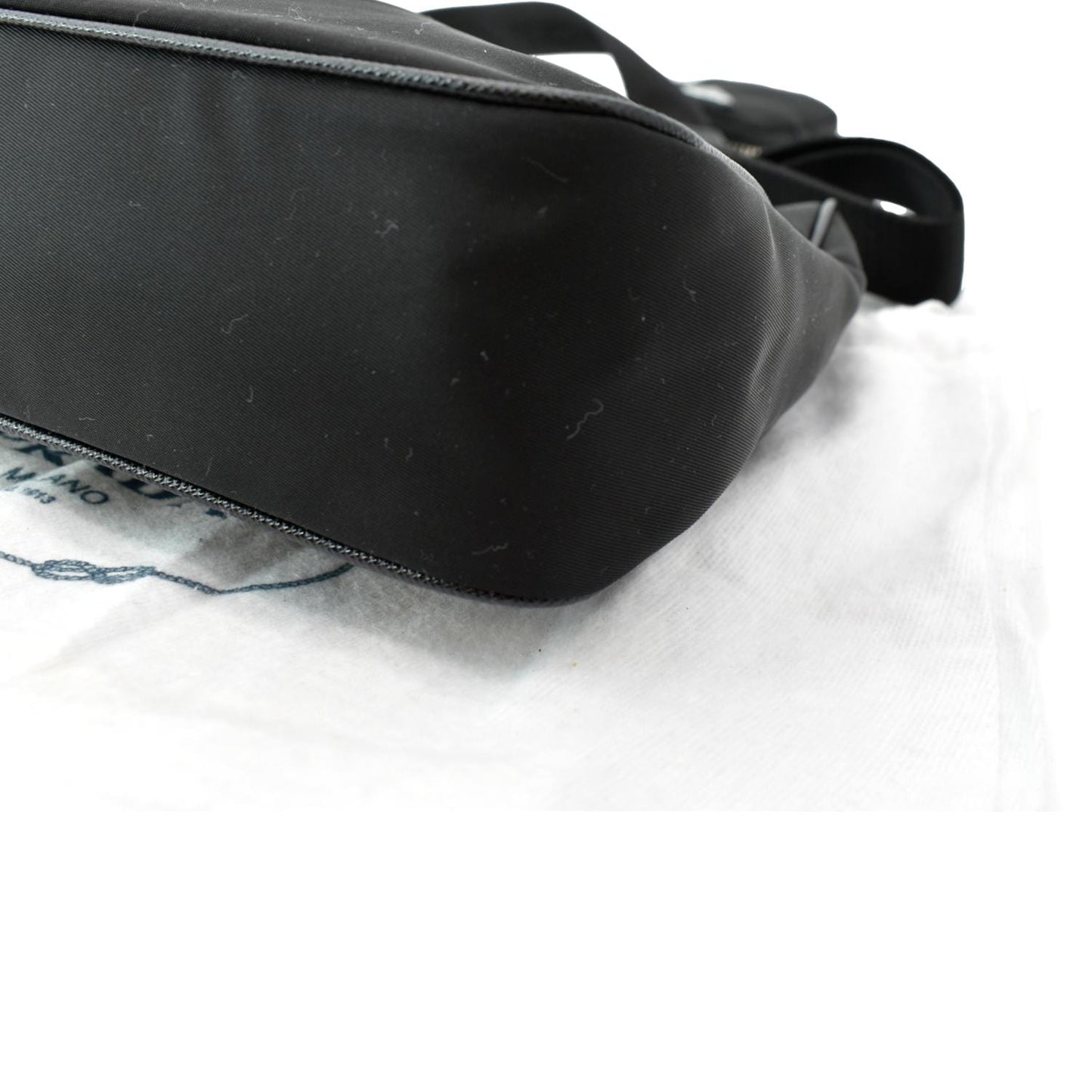 PRADA Re-Edition 2005 Nylon Shoulder Bag Black