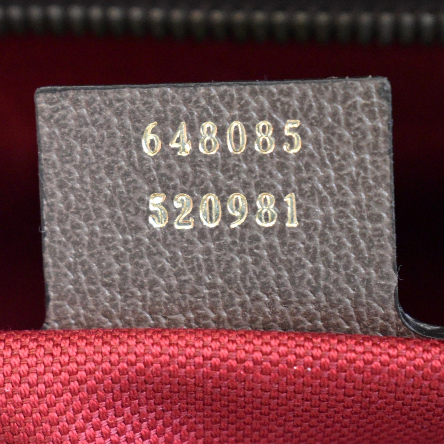 GUCCI Disney x Donald Duck GG Supreme Canvas Duffle Shoulder Bag Beige 648085