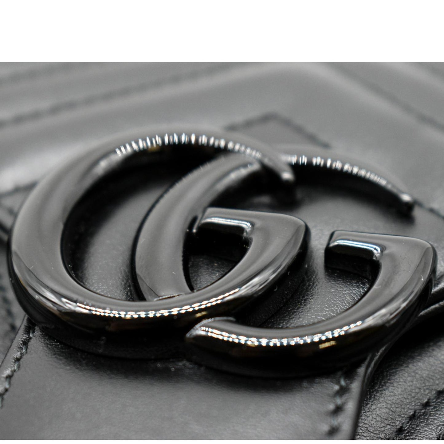 GUCCI GG Marmont Small Matelasse Chevron Leather Shoulder Bag Black 443497