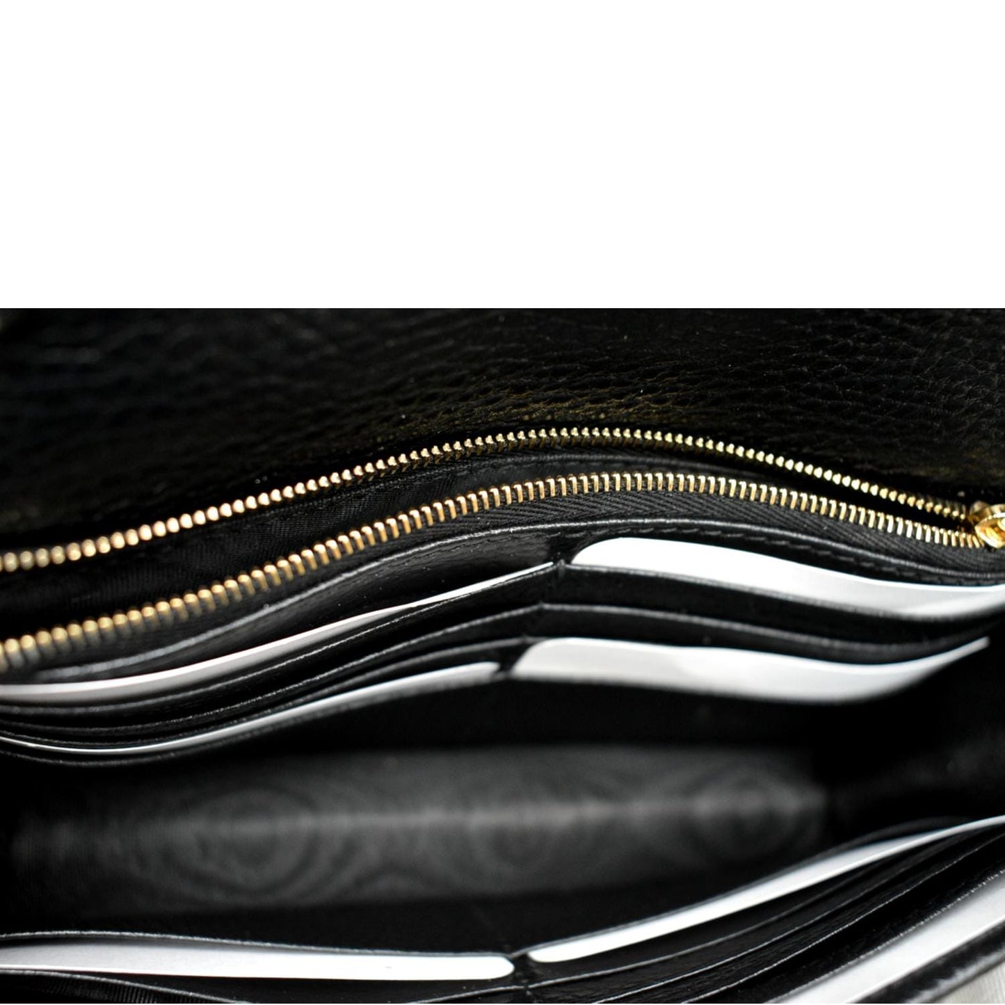 GUCCI GG Interlocking Pebbled Leather Crossbody Bag Black 615523
