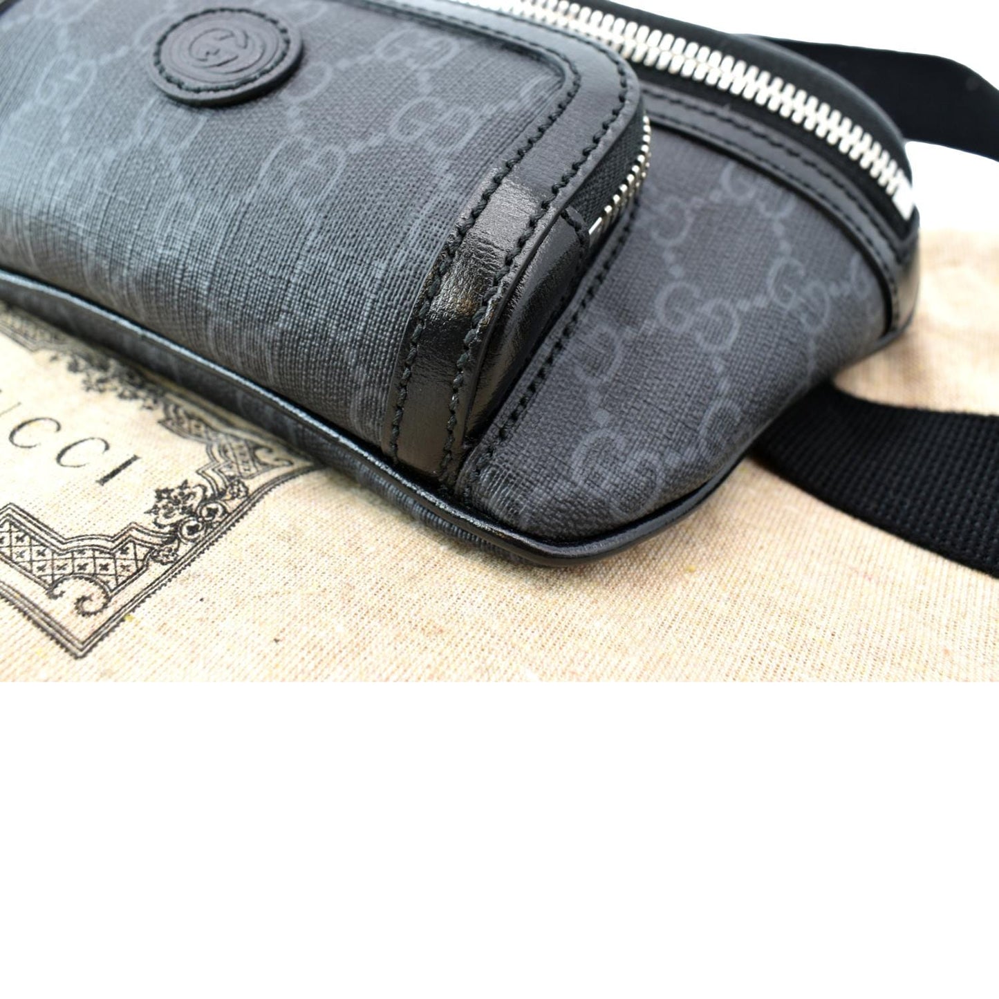 GUCCI Interlocking G Supreme Canvas Belt Bag Black 682933