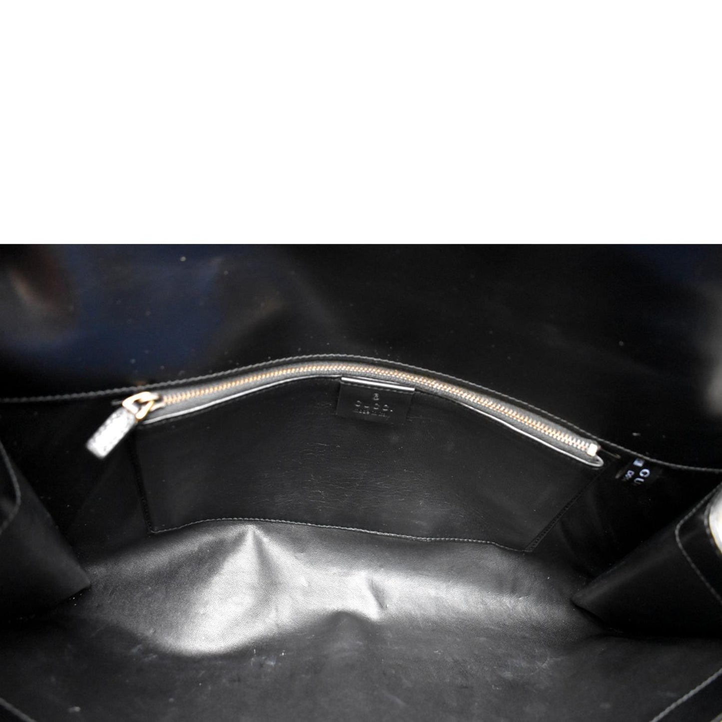 GUCCI Lady Buckle Leather Clutch Black 323653