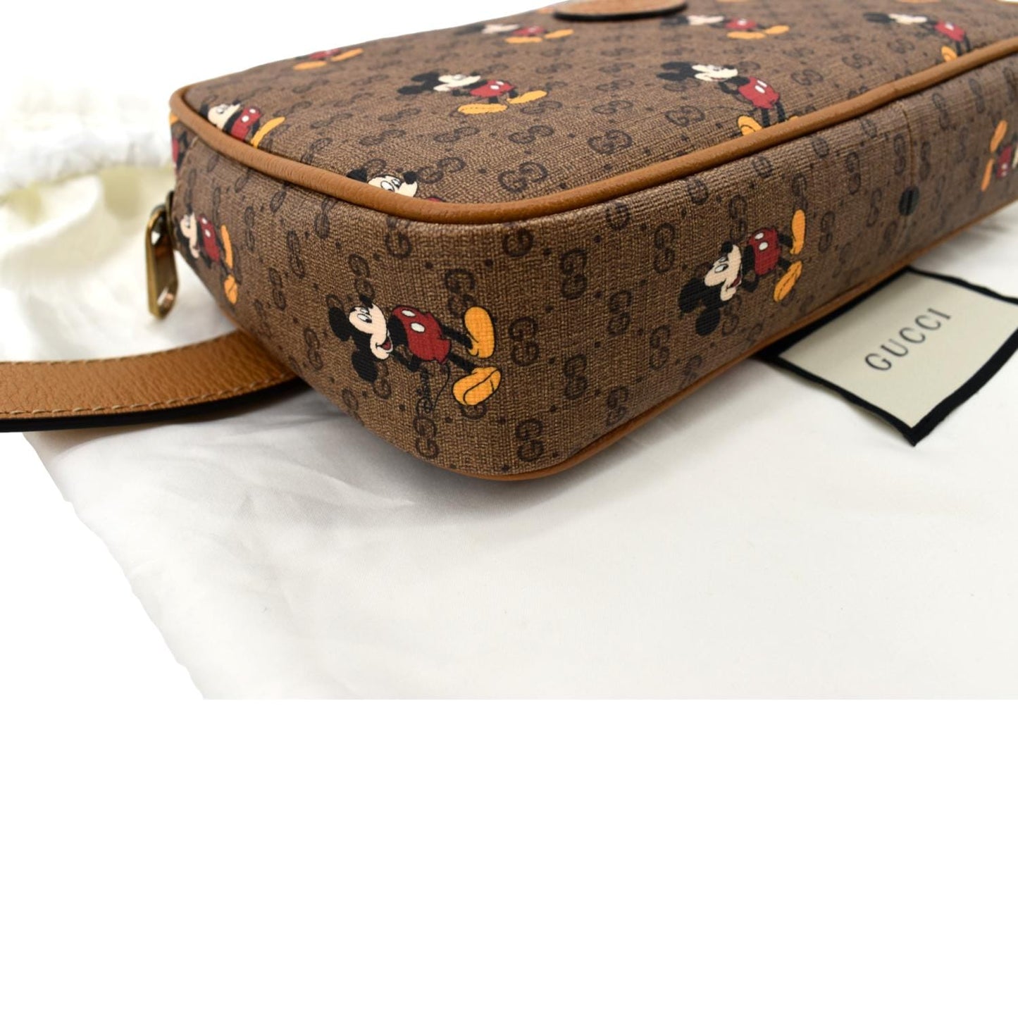 GUCCI X DISNEY Mini GG Supreme Belt Bag Beige 602695