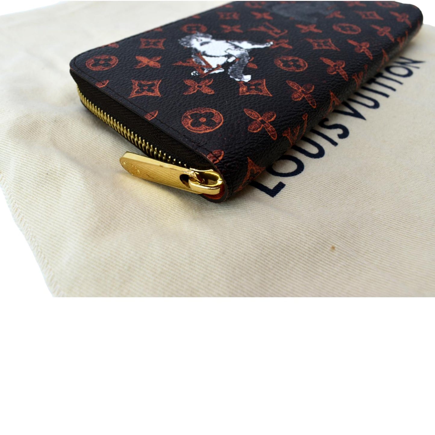 LOUIS VUITTON Catogram Canvas Zippy Wallet Orange