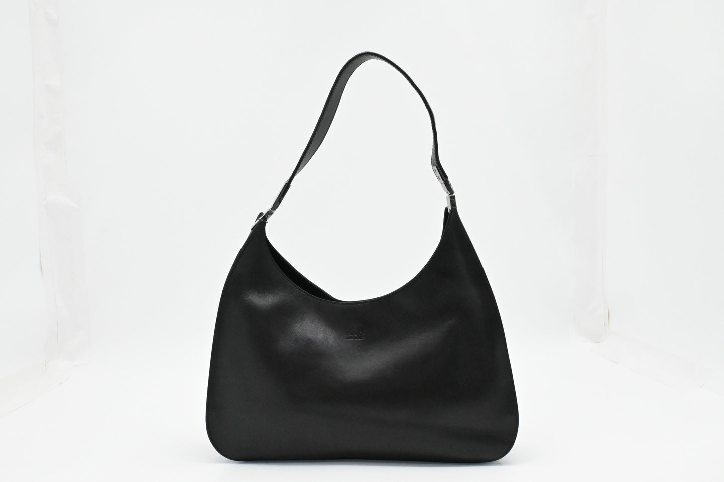 Gucci Shoulder Bag in Black Leather