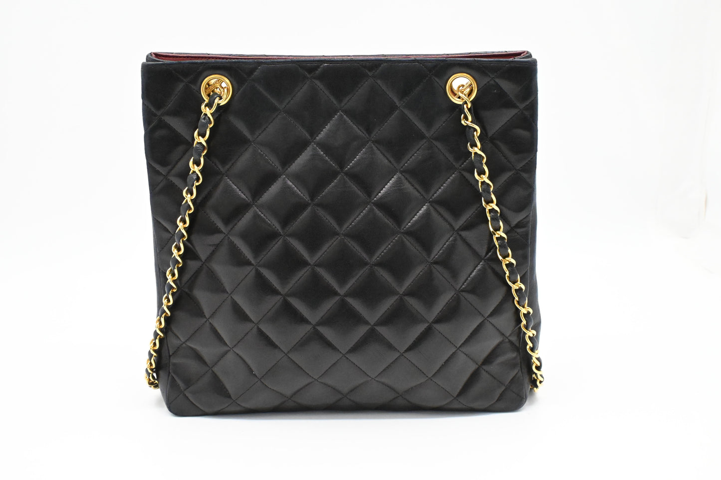 Chanel Shoulder Bag in Black MattelassÃ© Leather