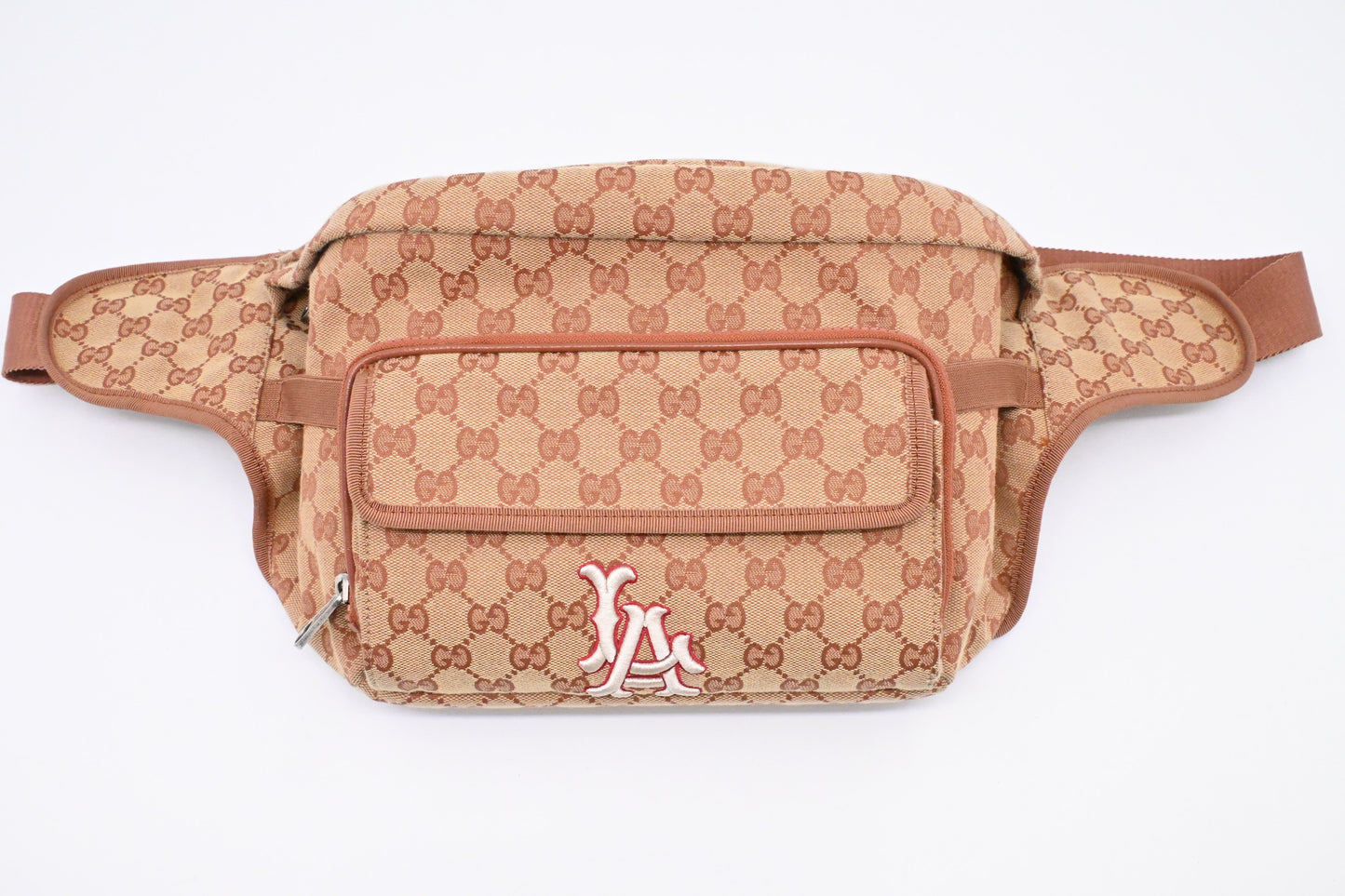 Gucci x MLB LA Waist Bag in Brown GG Canvas