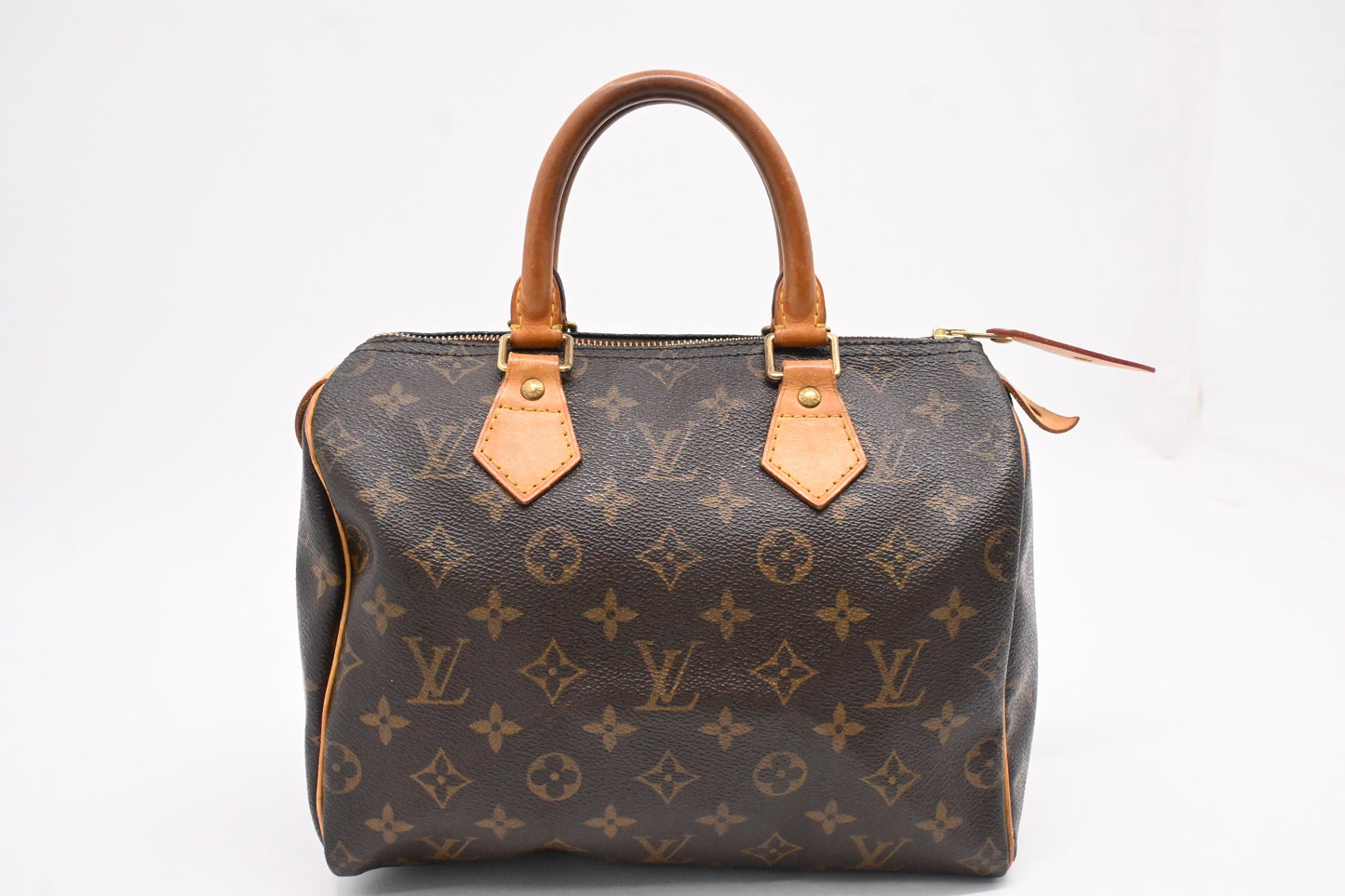 Louis Vuitton Speedy 25 in Monogram Canvas