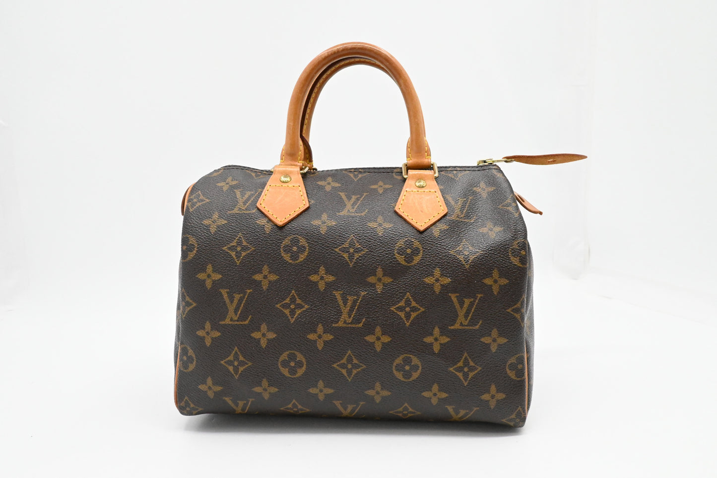 Louis Vuitton Speedy 25 in Monogram Canvas