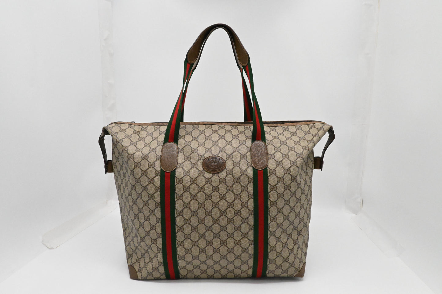 Gucci Travel Tote Bag in GG Supreme Canvas