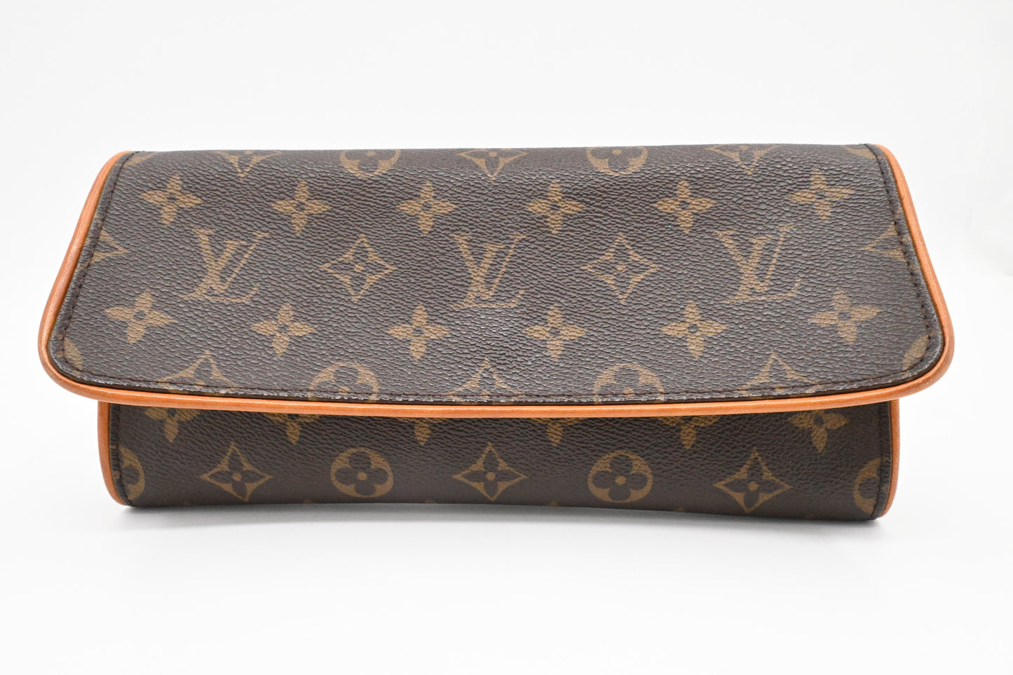 Louis Vuitton Pochette Twin GM in Monogram Canvas