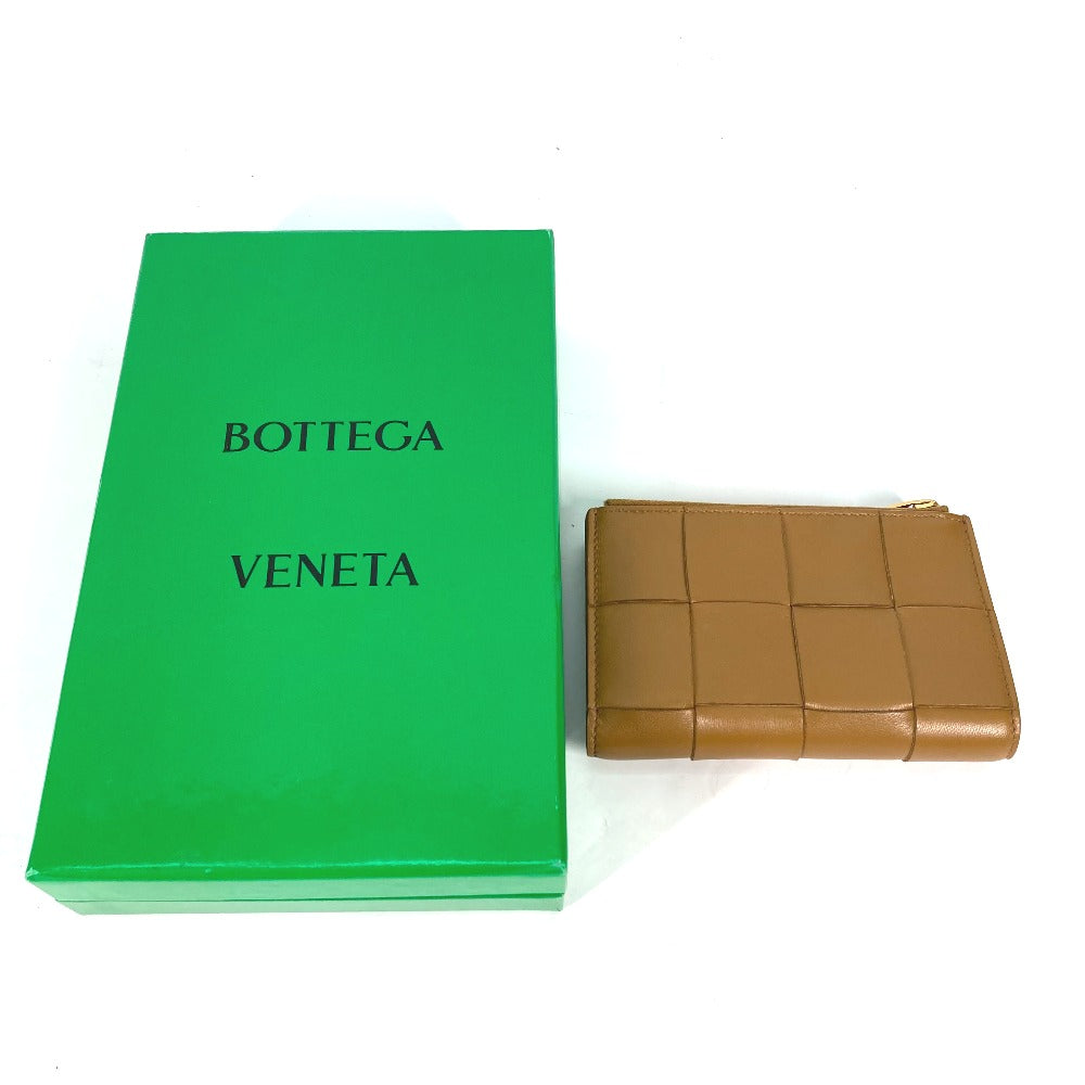 BOTTEGAVENETA Folded wallet 667130 leather beige Compact wallet Medium Cassette Bifold Wallet Zipper Wallet Women