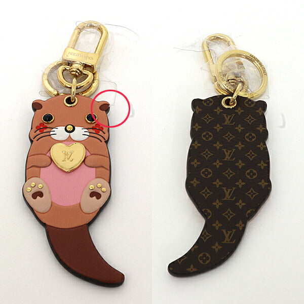 LOUIS VUITTON Bag charm M00823 Monogram canvas, leather Multi Bag charm Sea Otter Animal Keychain Otter Women
