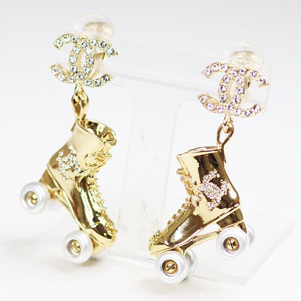 CHANEL Earring metal gold Roller Skate Earrings