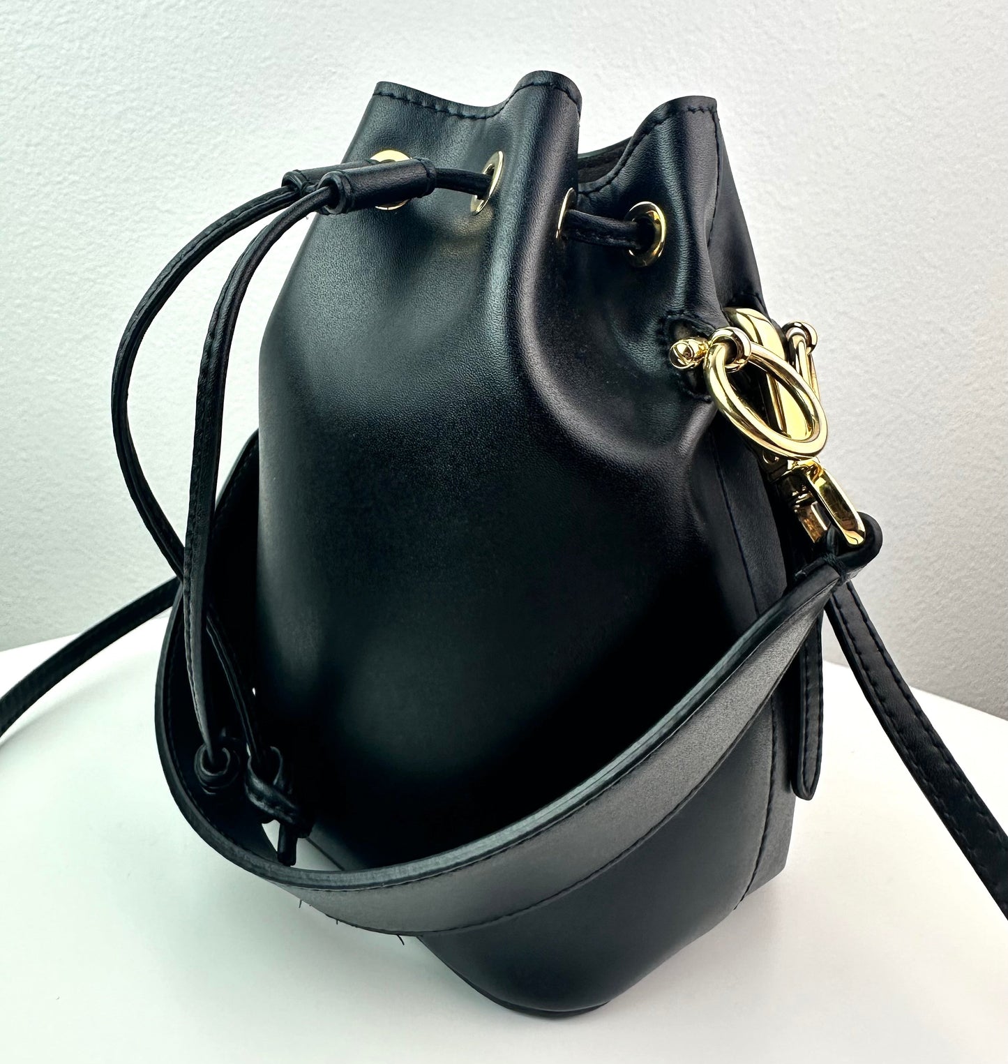 Fendi Mon Tresor black Leather Mini Bucket Bag