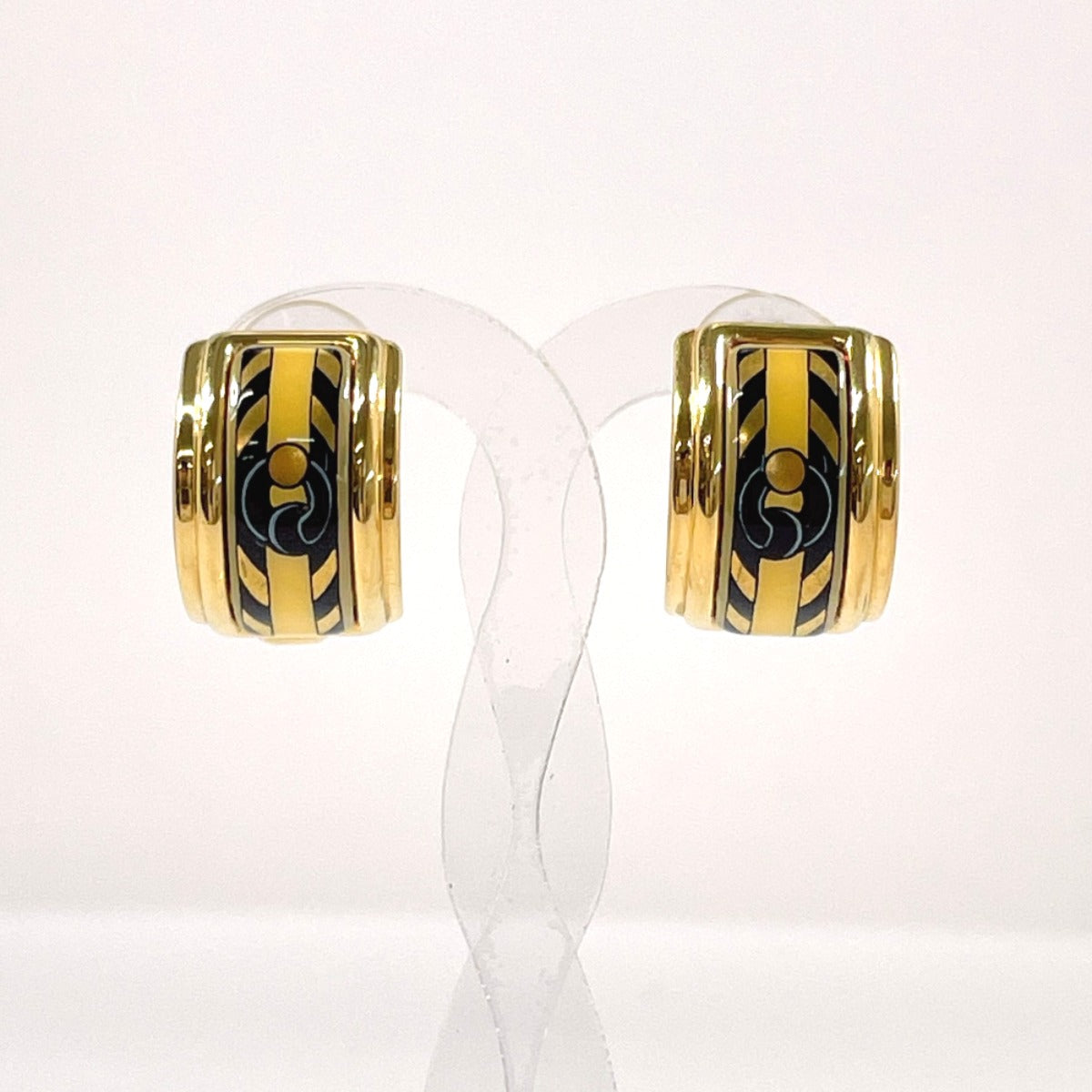 HERMES Earring metal gold Emaille Shippo