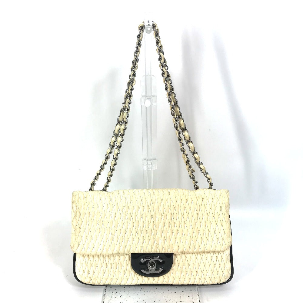 CHANEL Shoulder Bag Lambskin, Patent Leather white CC COCO Mark Women