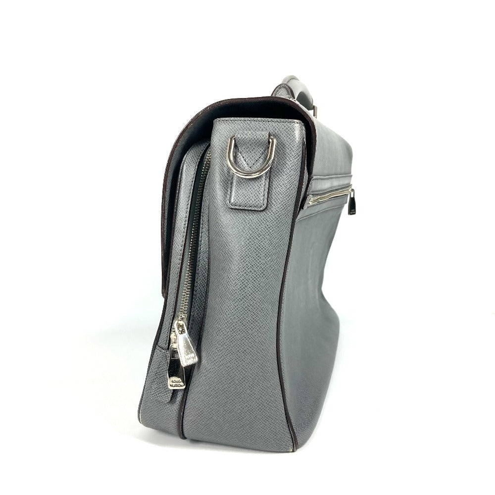 LOUIS VUITTON Business bag âl32638 Taiga Leather gray Taiga Vasiri GM mens
