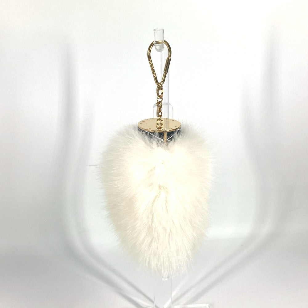 LOUIS VUITTON key ring M67369 Fur, Metal white fur heart logo Bag Charm Fuzzy V Women