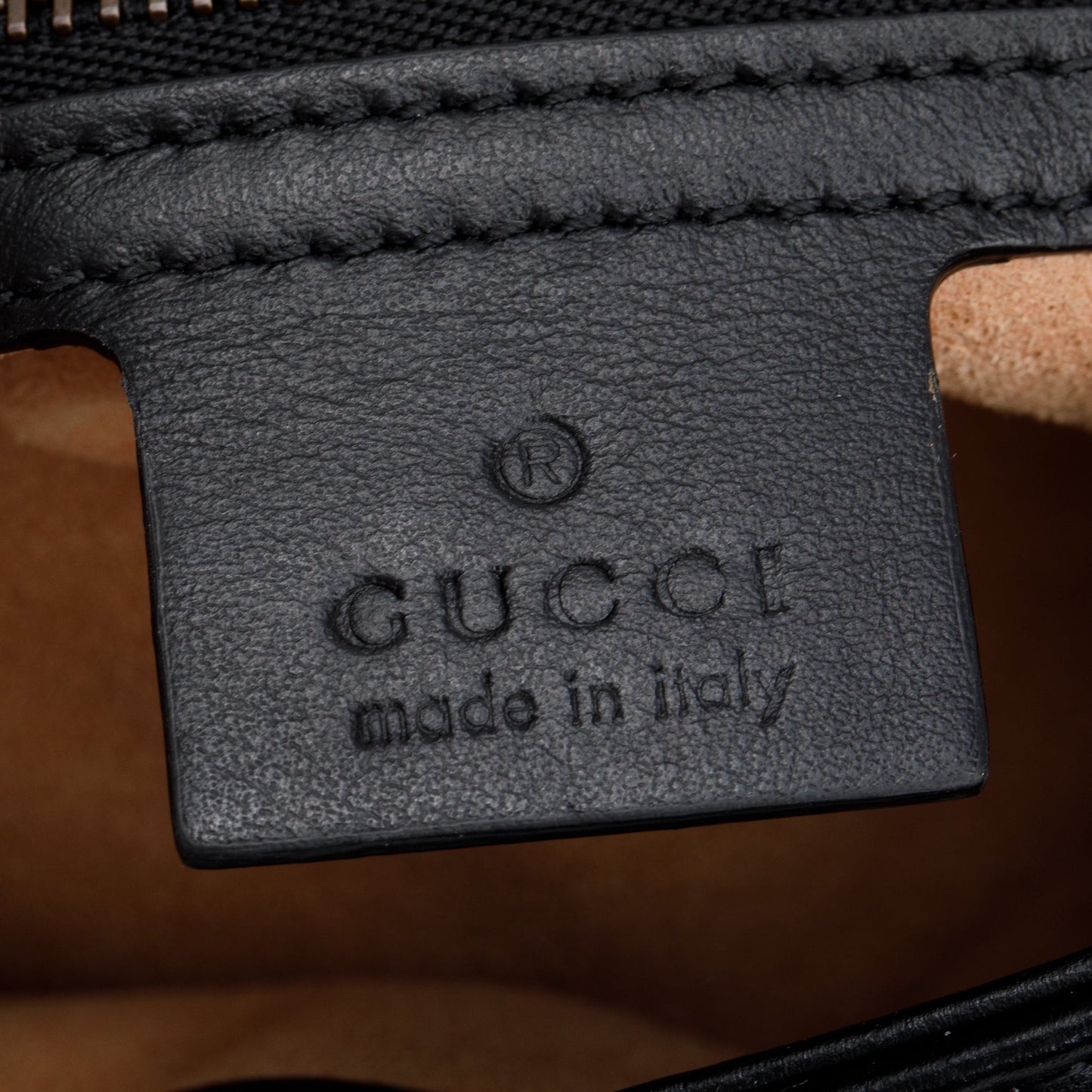 Gucci 2021 Black GG Marmont Matelasse Small Shoulder Bag