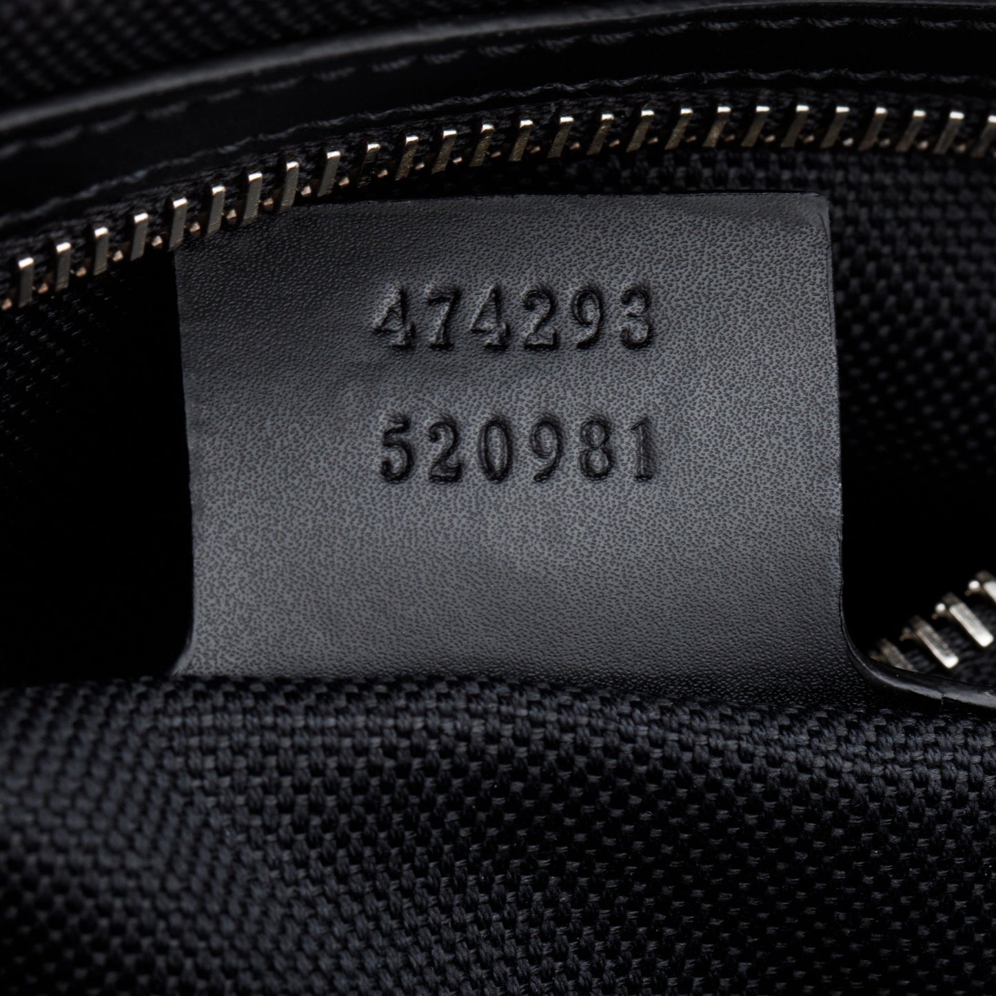 Gucci 2021 Black GG Supreme Belt Bag with Zip Pocket