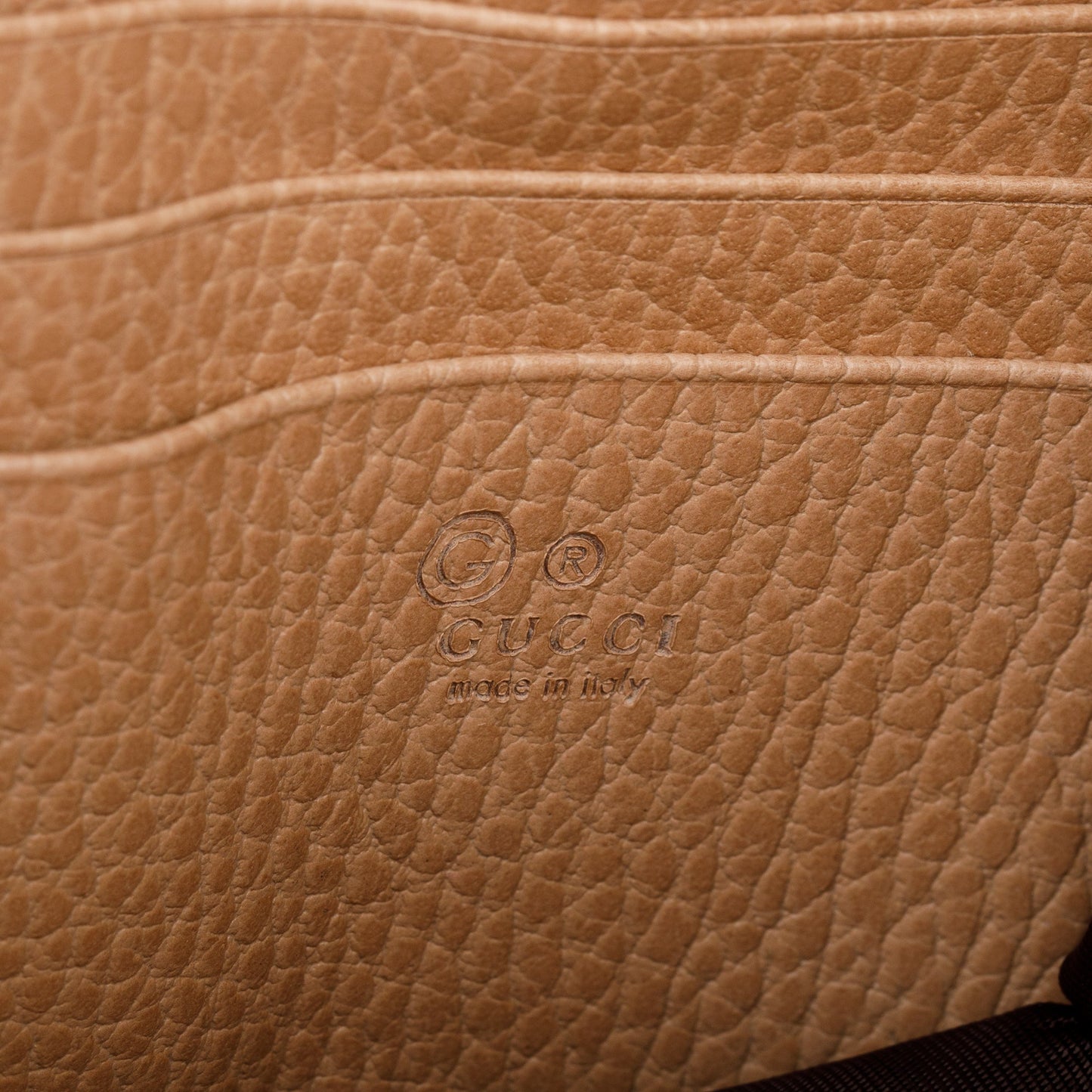 Gucci Beige Dollar Calfskin Leather Interlocking GG Wallet on Chain