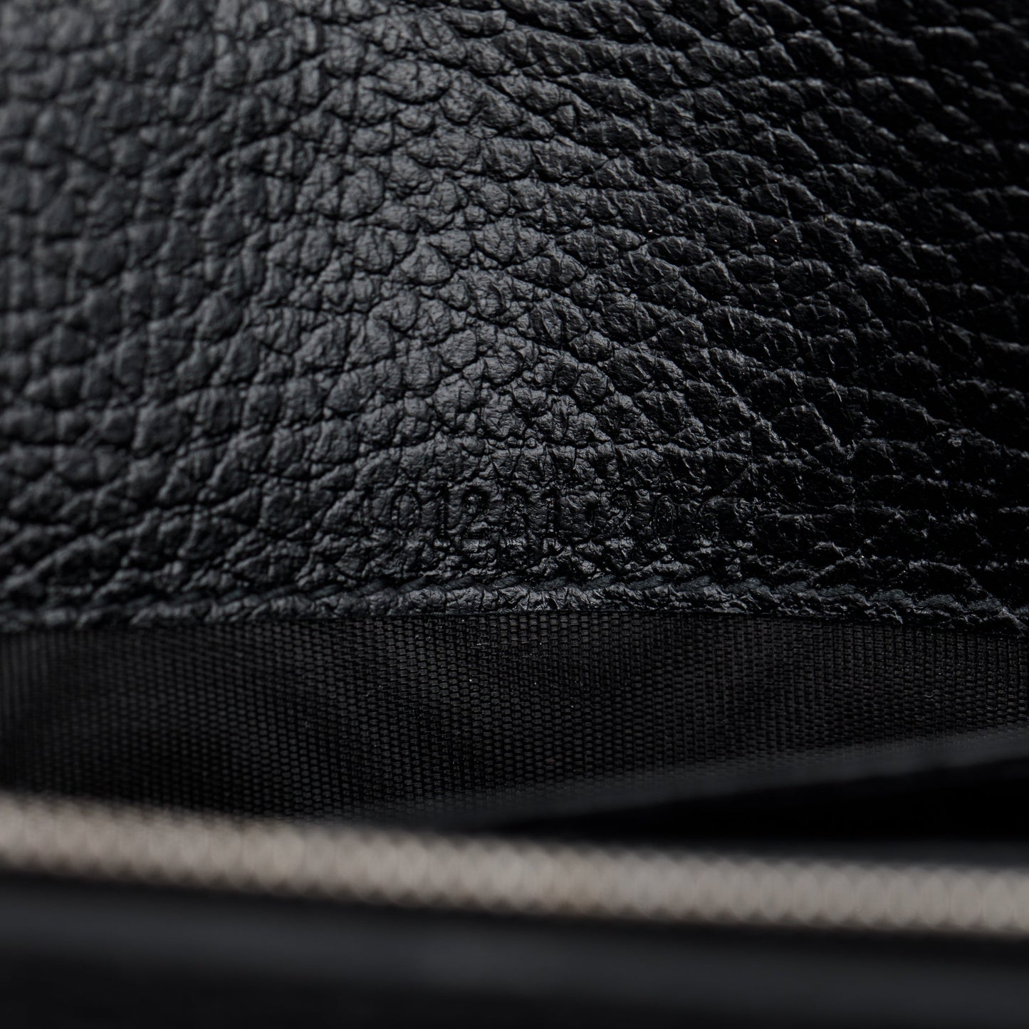 Gucci Black Calfskin Leather Mini Dionysus Chain Wallet