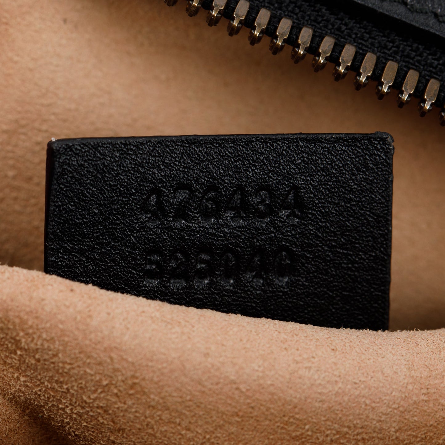 Gucci Black GG Marmont Matelasse Leather Belt Bag