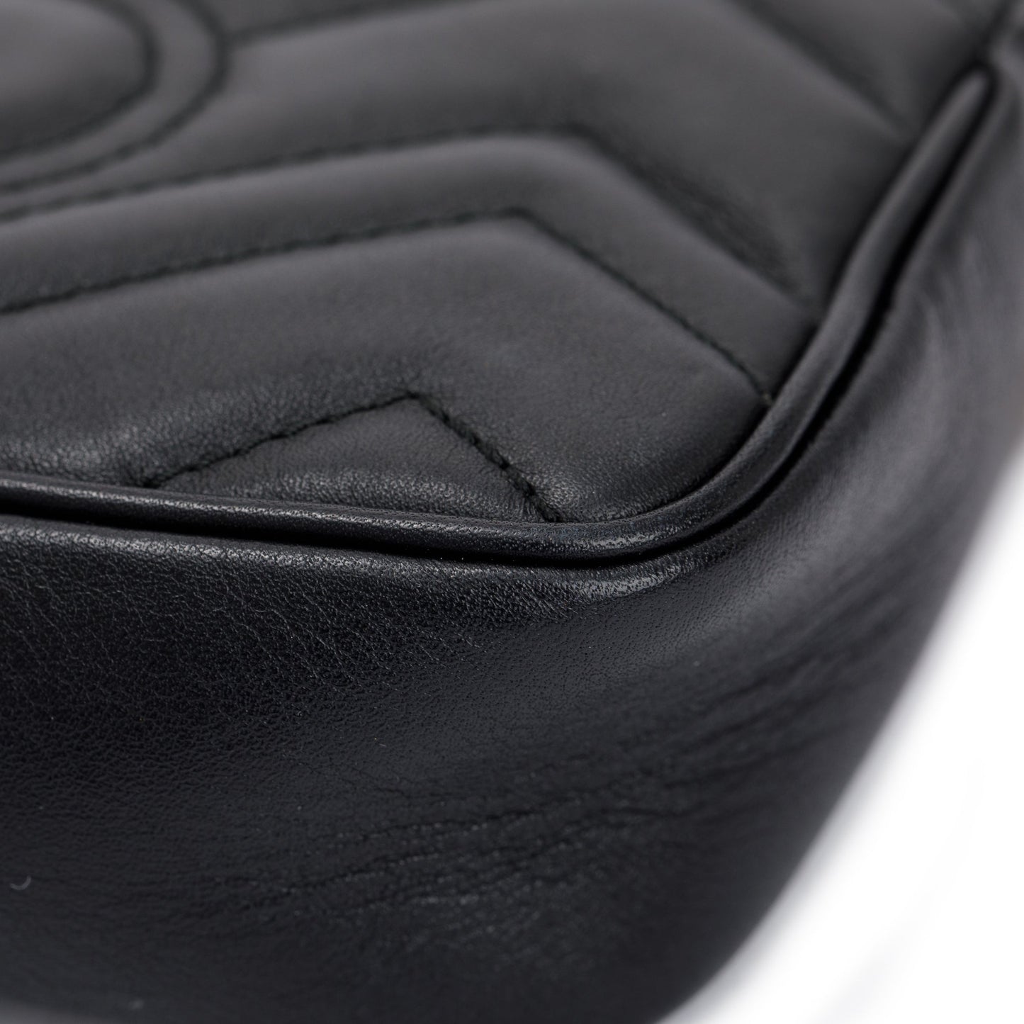 Gucci Black GG Marmont Matelasse Leather Super Mini Bag