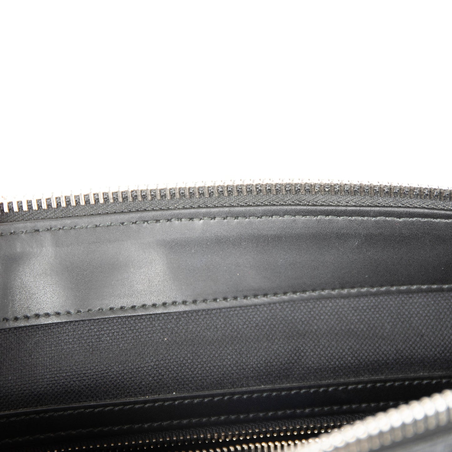 Gucci Black GG Supreme Messenger Bag