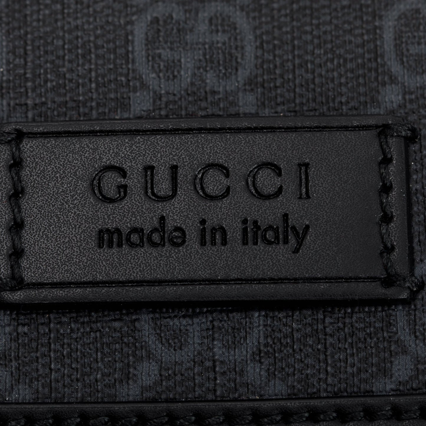 Gucci Black GG Supreme Small Messenger Bag