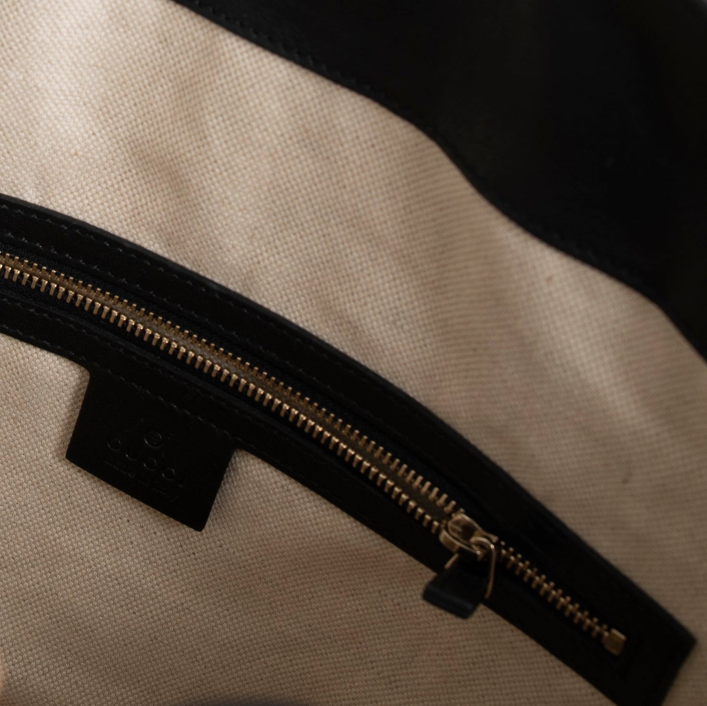 Gucci Black Guccissima Bree Convertible Top Handle Bag
