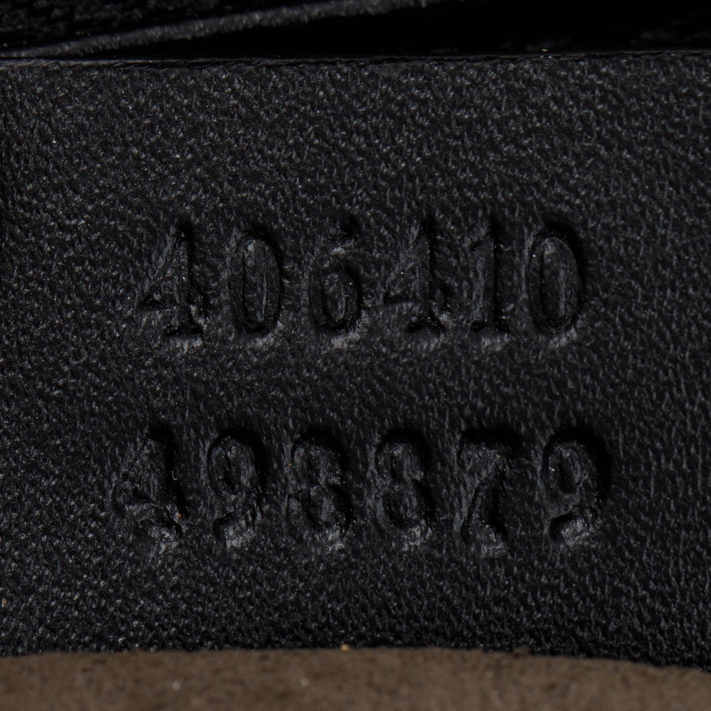 Gucci Black Guccissima Leather Small Messenger Bag