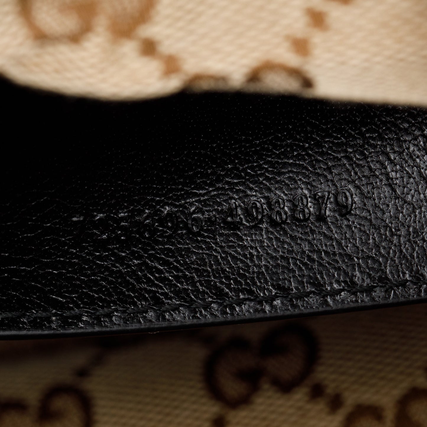 Gucci Black Leather Crossbody Bag With Tonal Double G