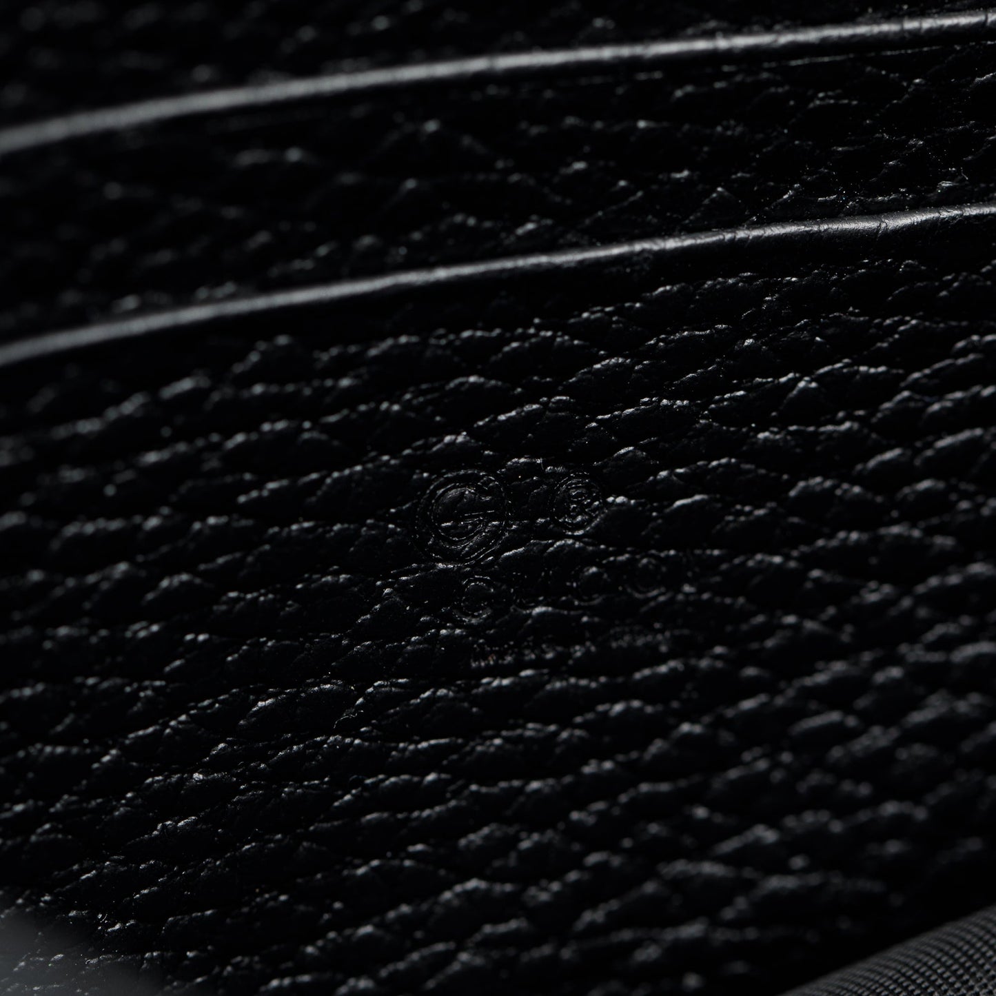 Gucci Black Leather Interlocking G Wallet on Chain