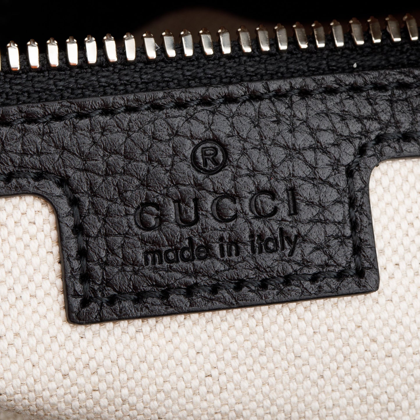 Gucci Black Leather Jumbo GG Medium Messenger Bag