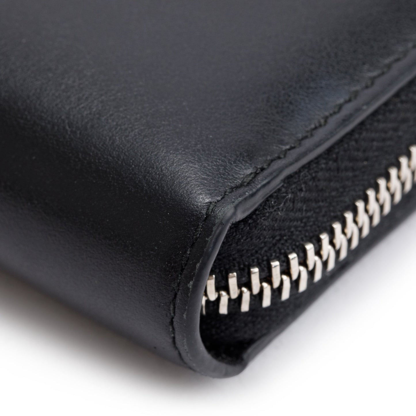 Gucci Black Leather Rainbow Blade Logo Continental Zip Wallet