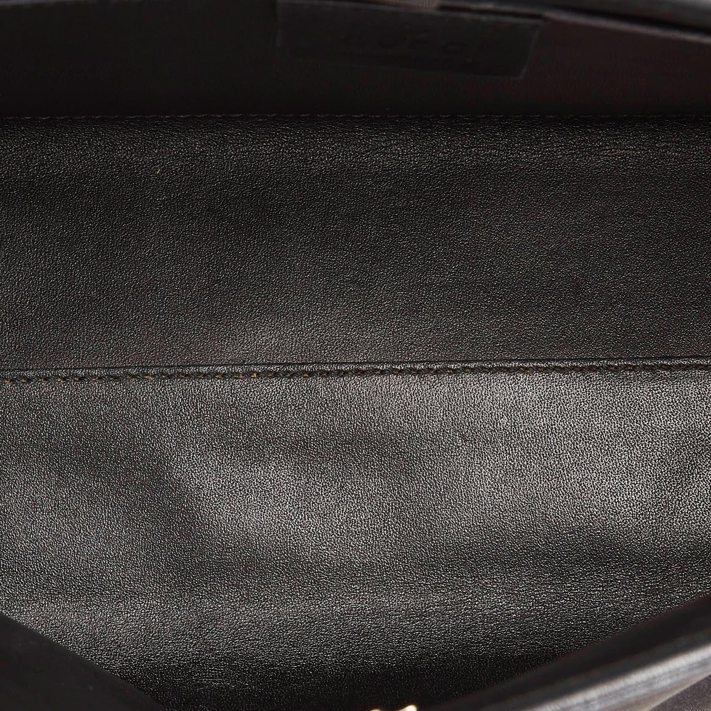 Gucci Canvas Shoulder Bag (SHG-34674)